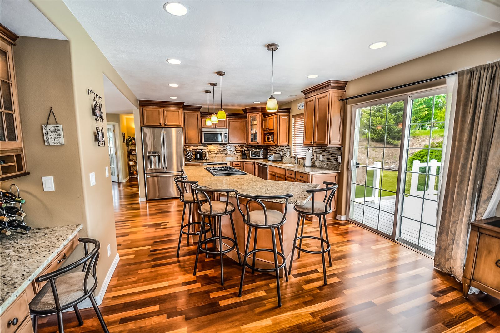 Family dining furniture installed by Kasa Quick